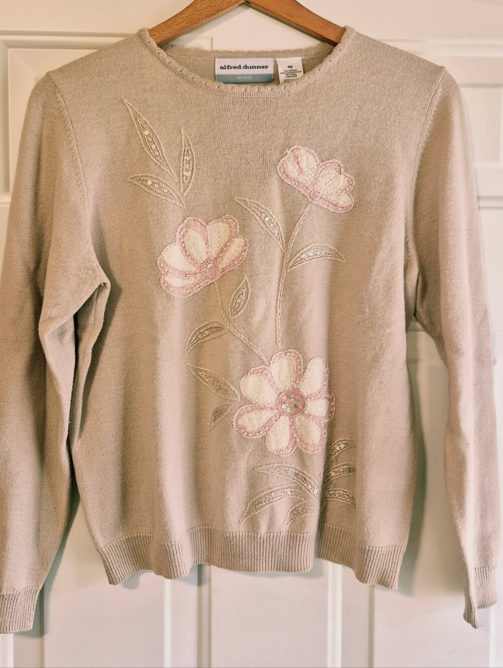 Women's Alfred dunner Beige Pink Floral Sweater